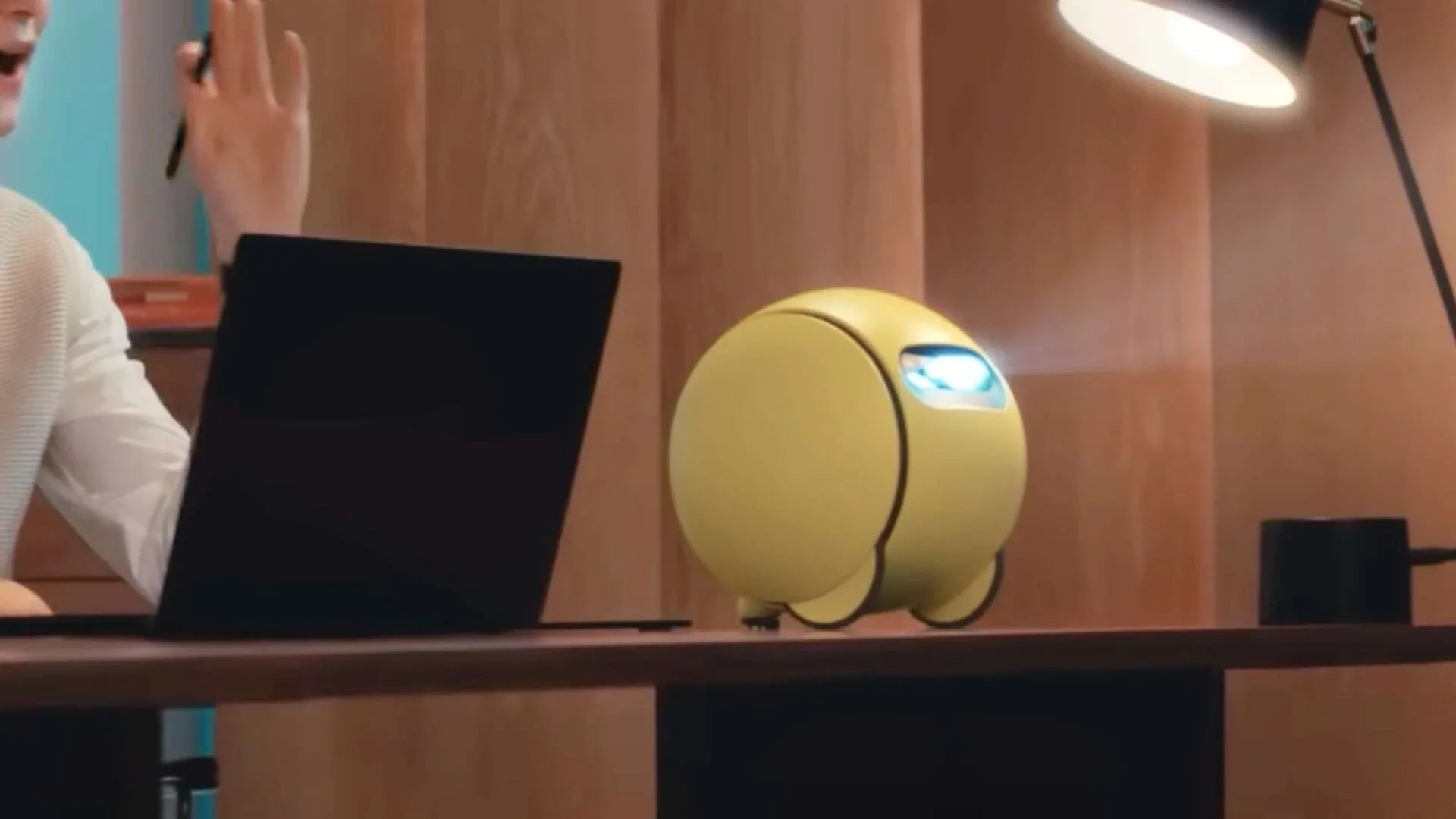 Robot Projecteur Layoni